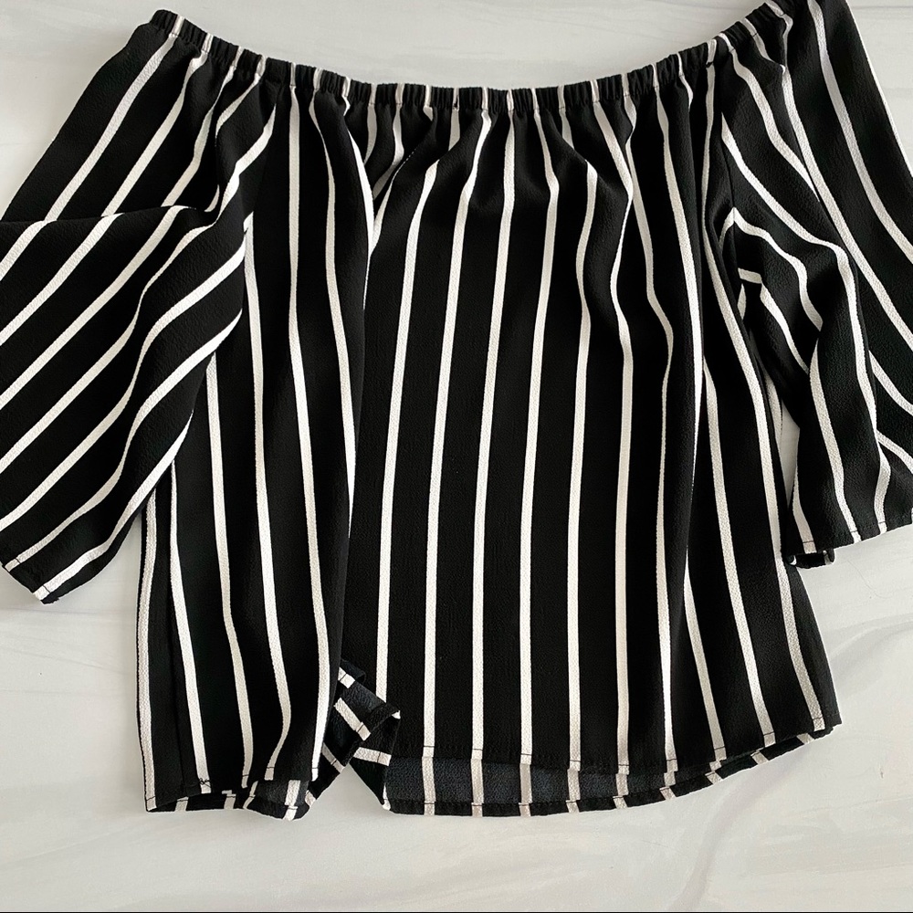 WORN ONCE - Black & White striped strapless top from F21
